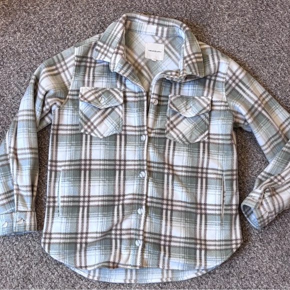 Sold - Picture 2 of 6